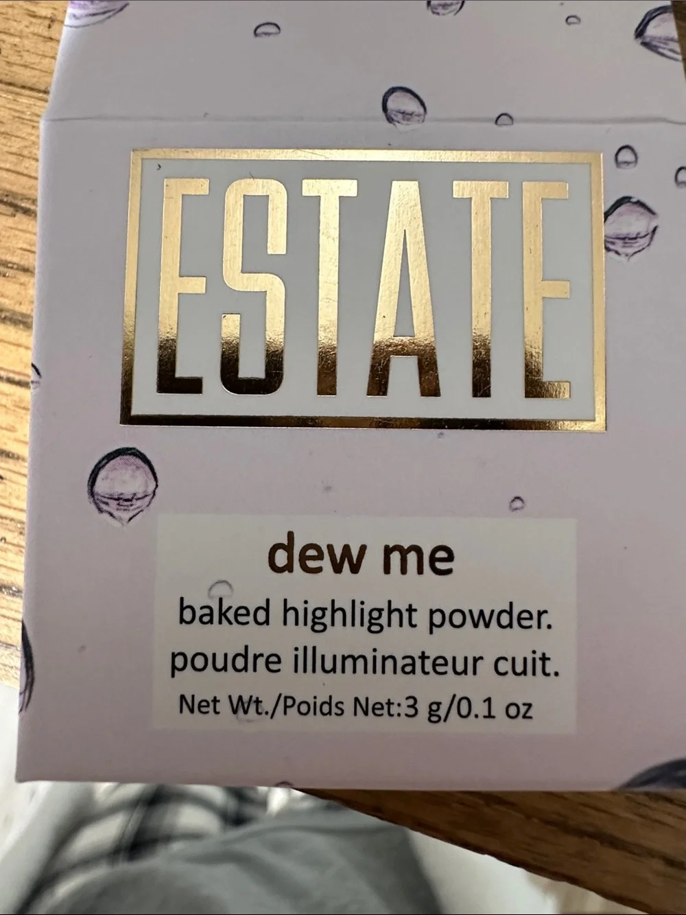 Estate Pink Compact with Gold Highlight